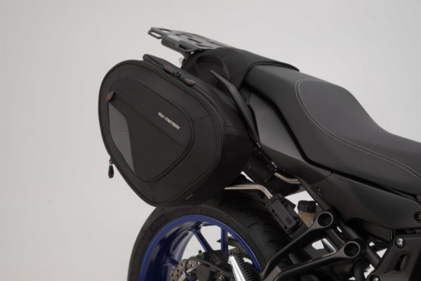 Sacoches latérales BLAZE Yamaha MT-07 RM18 (16-20) - Temersit