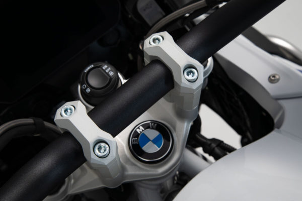Réhausseur de guidon BMW R 1200 GS LC 1G12 , R12W(K50) (13-18) coloris  argent . - Temersit